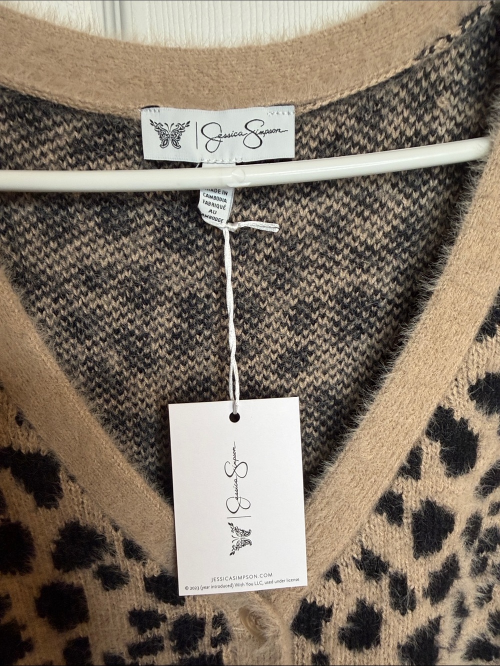 Jessica Simpson Beige and Black Leopard Print V-Neck Cardigan - Picture 2 of 8